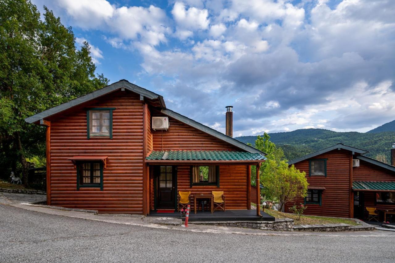 Chalet Likouresi Village Карпенисион Экстерьер фото