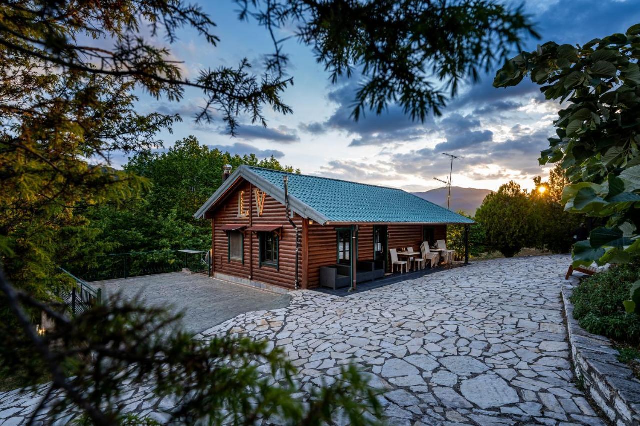 Chalet Likouresi Village Карпенисион Экстерьер фото